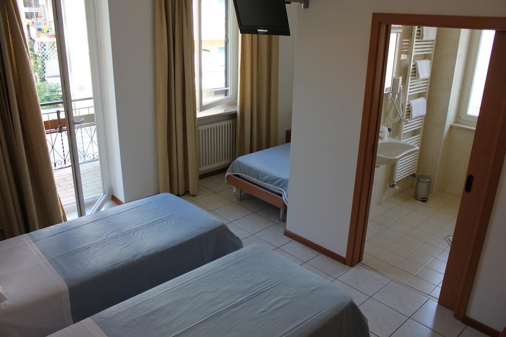 Albergo Hofer Bolzano Phòng bức ảnh